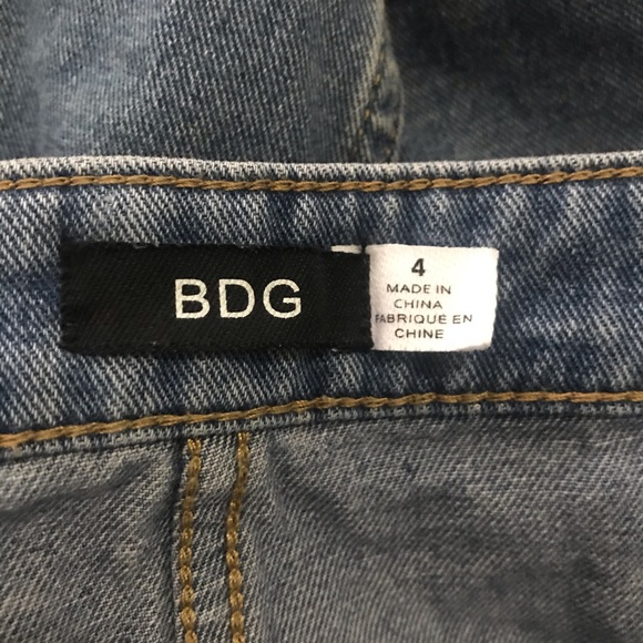 UO BDG Denim Jumper Dress - Picture 6 of 7